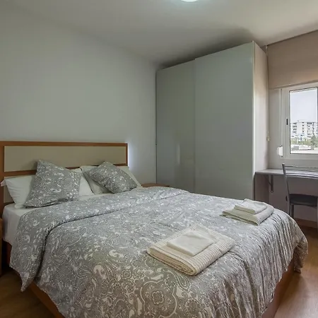 Alojamento Chela Quarto em Acomodações Particulares *