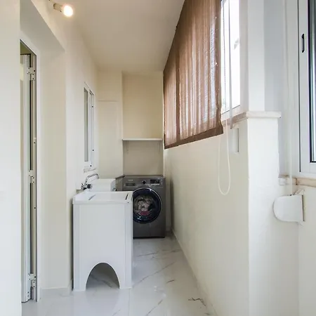 Alojamento Chela Quarto em Acomodações Particulares Laranjeiro (Lisbon)